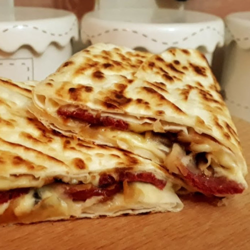 Sucuklu Gözleme
